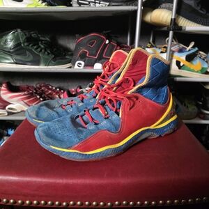 🔥 Superman! Under Armour Red Yello Blue Men's Athletic Shoes Size 14 Hi Top